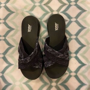 skechers goga mat shoes